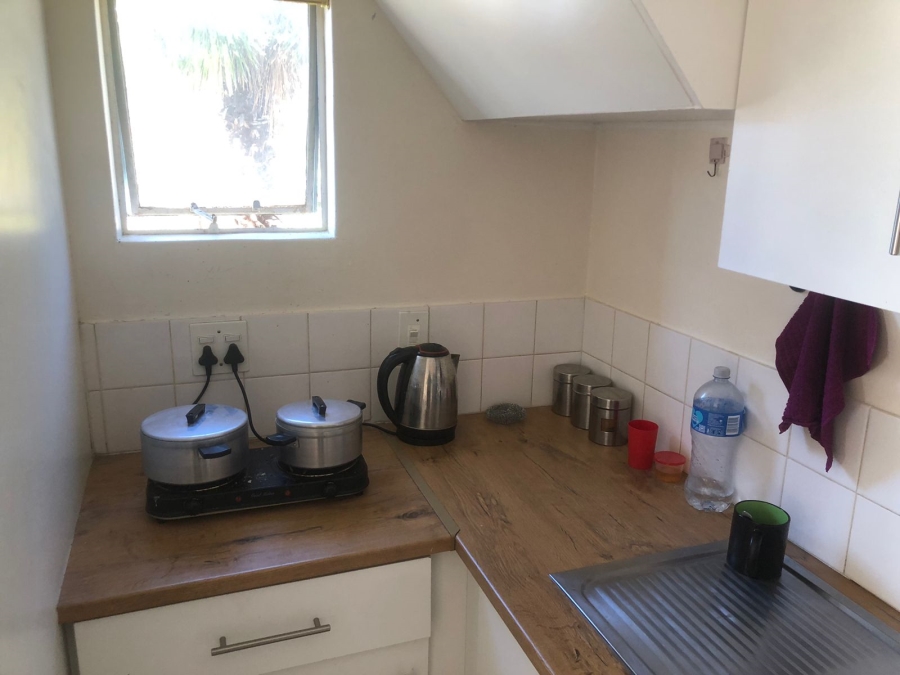 1 Bedroom Property for Sale in Kannoniers Park North West